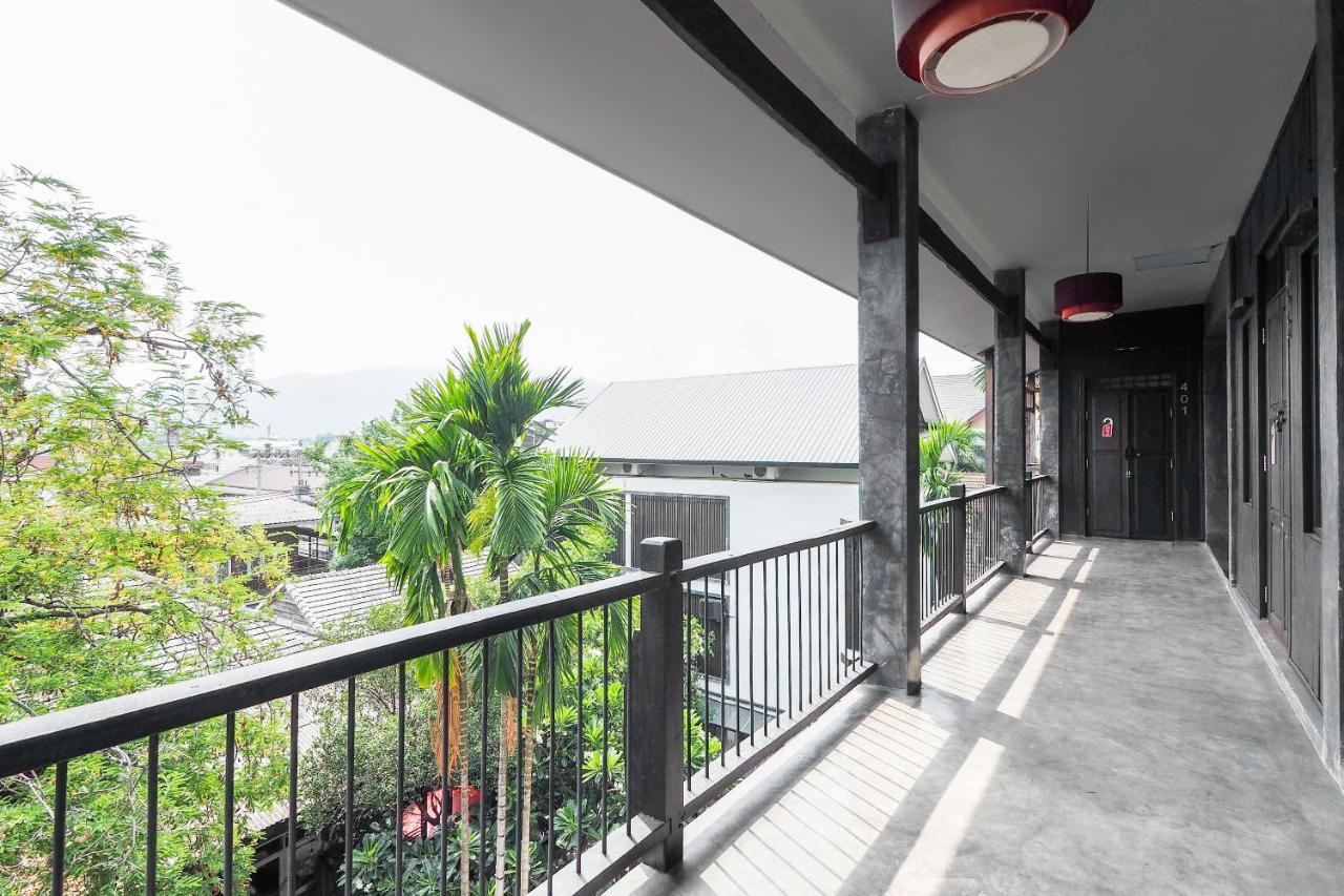 Oyo 988 Good Morning Chiang Mai Tropical Inn Exterior photo